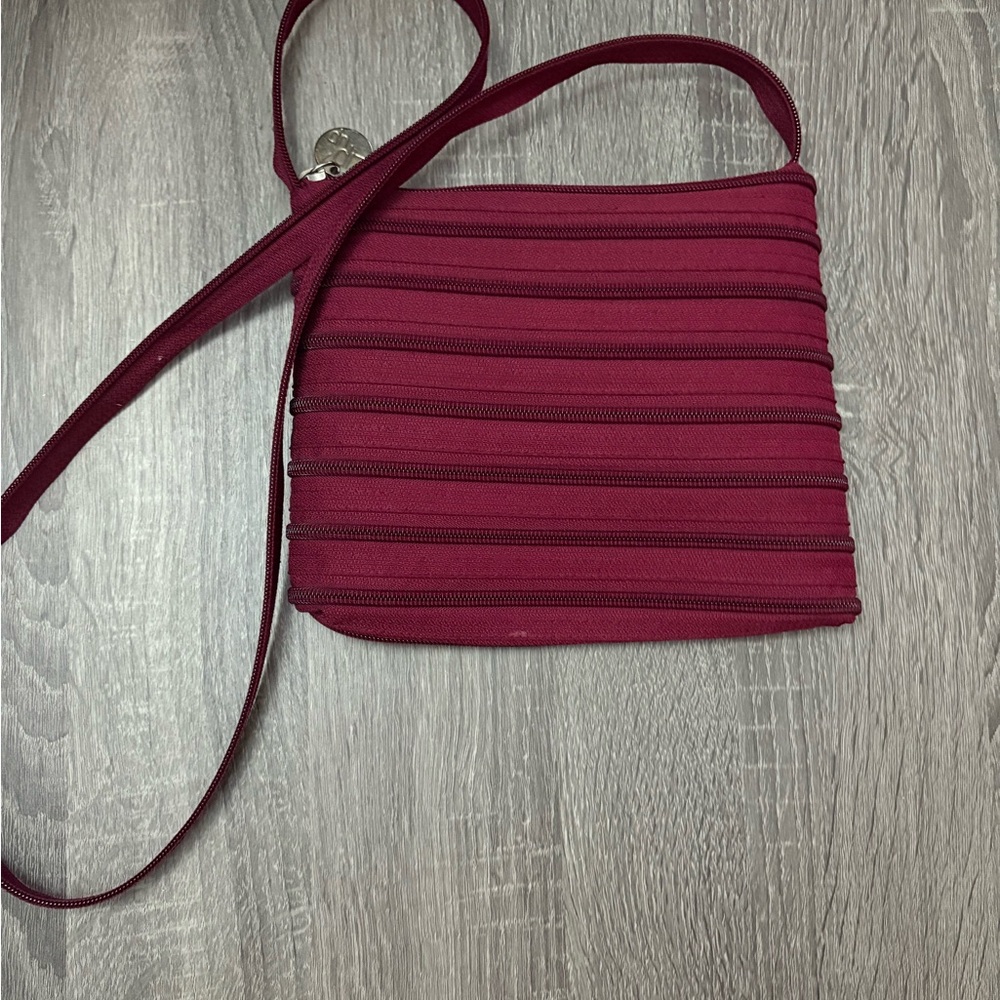 Elegant Burgundy Crossbody Bag